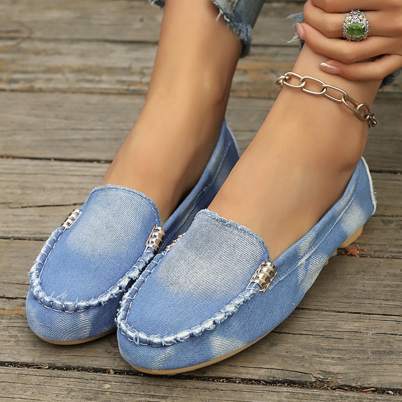 Women'S Fashion Loafers - Modne jasnoniebieskie dżinsowe mokasyny wsuwane, płaskie