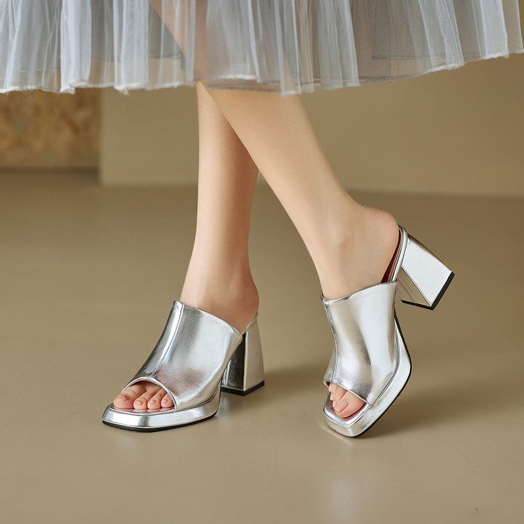 W lato 2026 nowe damskie sanda – Women Fashion Simple recenzja i cena