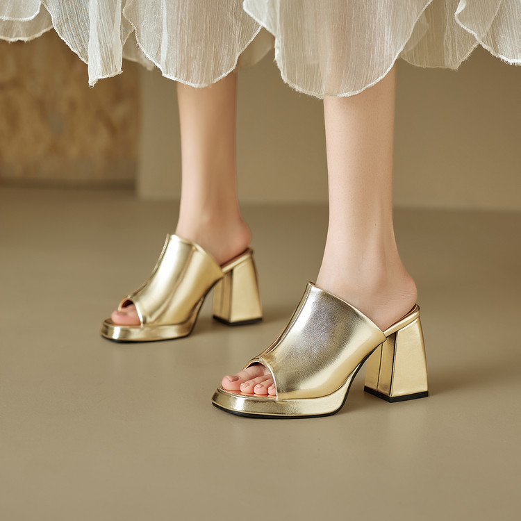 W lato 2026 nowe damskie sanda – Women Fashion Simple recenzja i cena