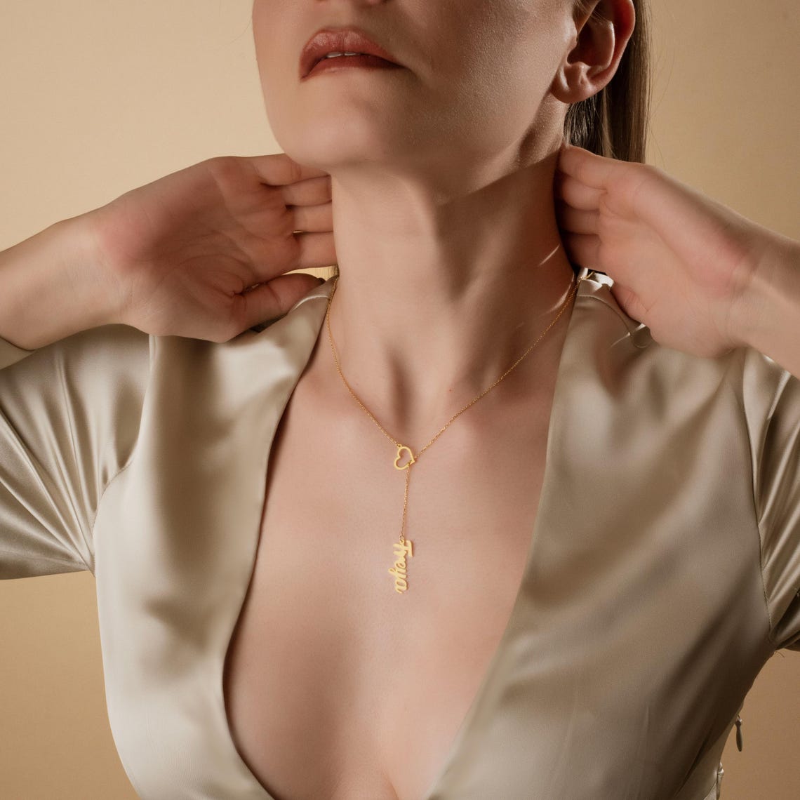 Długi naszyjnik ze stali nierd – Women Fashion Dress Names recenzja i cena